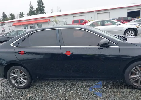 2016 Toyota Camry Se z USA, uszkodzony, nr VIN 4T1BF1FK0GU240184